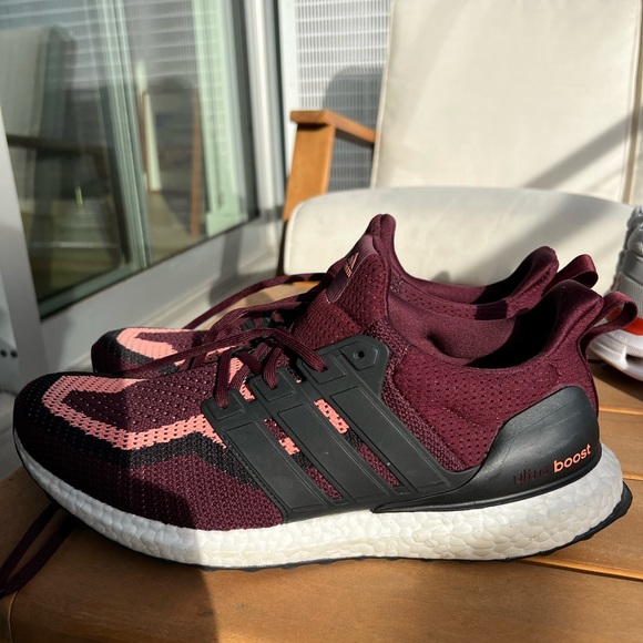 adidas Other - Adidas knit sneakers